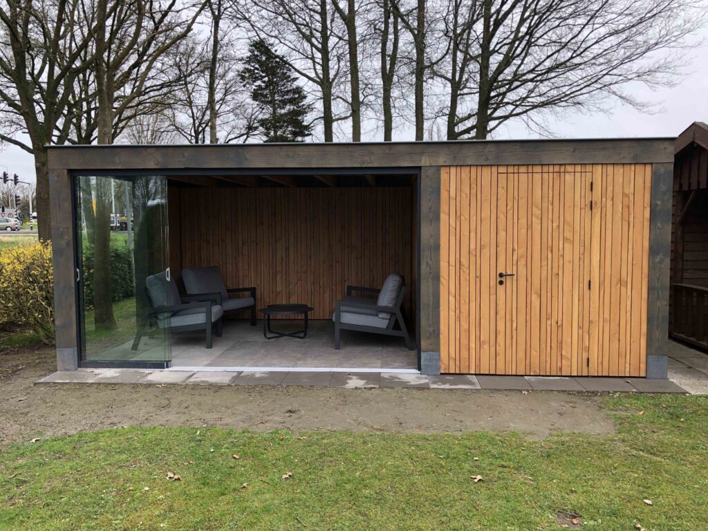 tarn overkapping met berging
