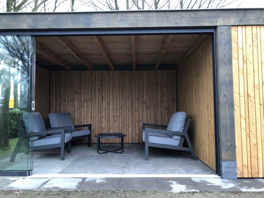 tarn overkapping met berging