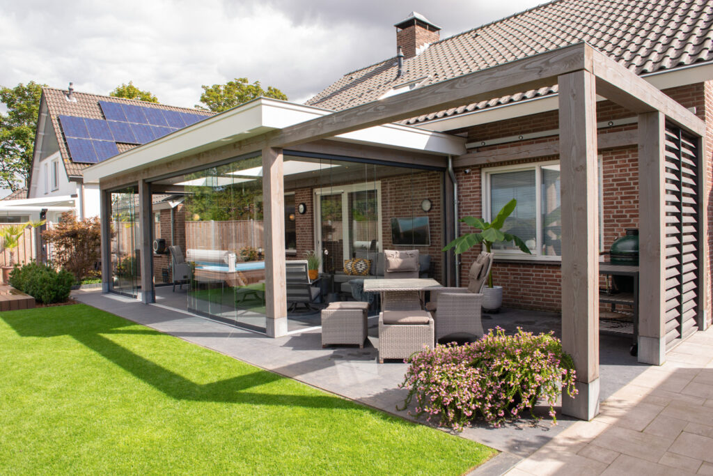 Aanbouw overkapping
