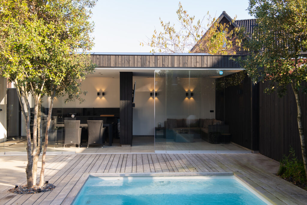 Poolhouse met buitenkeuken Prinsenbeek – foto 1