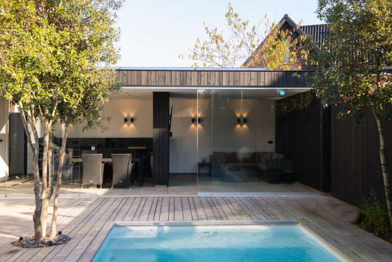 Poolhouse met buitenkeuken Prinsenbeek – foto 1