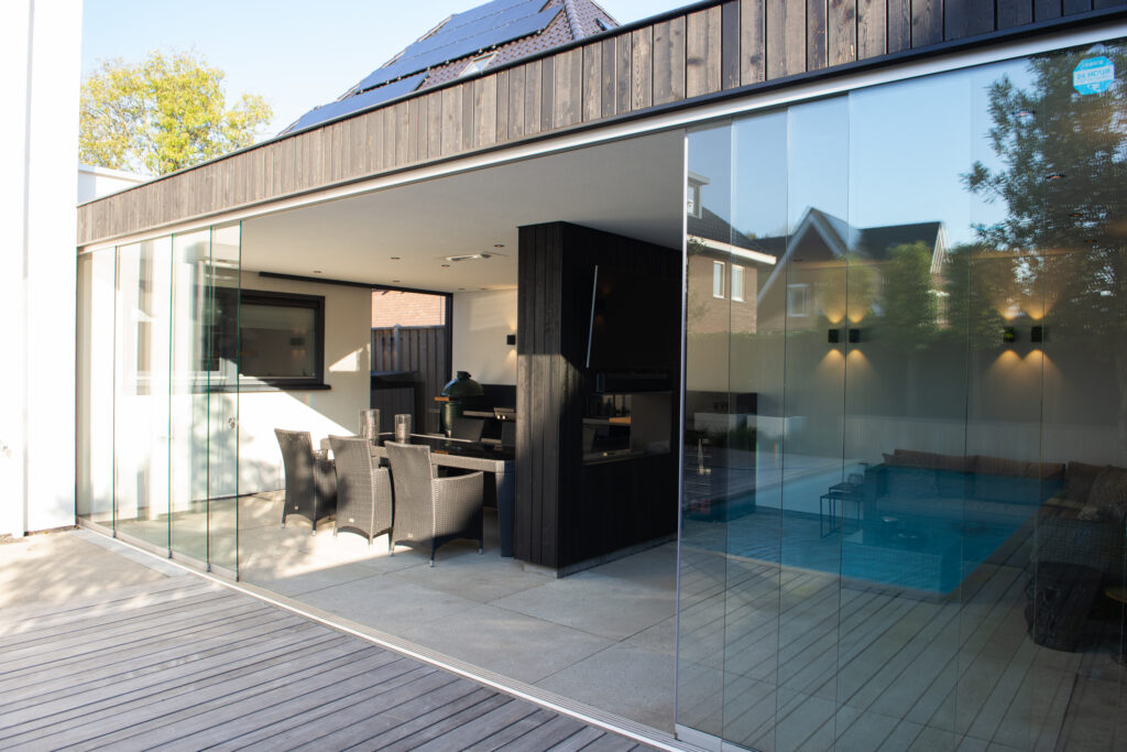 Poolhouse met buitenkeuken Prinsenbeek – foto 1