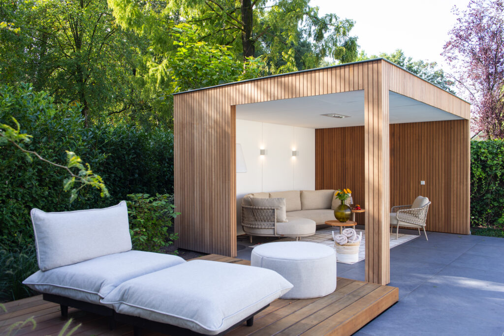 Open poolhouse aan het zwembad – foto 7
