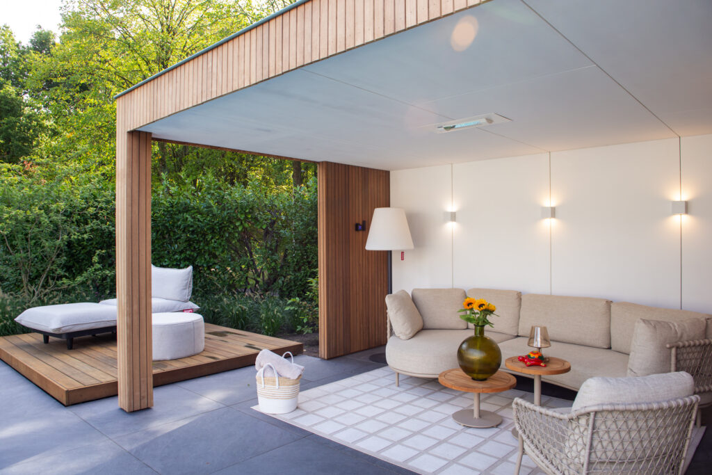 Open poolhouse aan het zwembad – foto 9