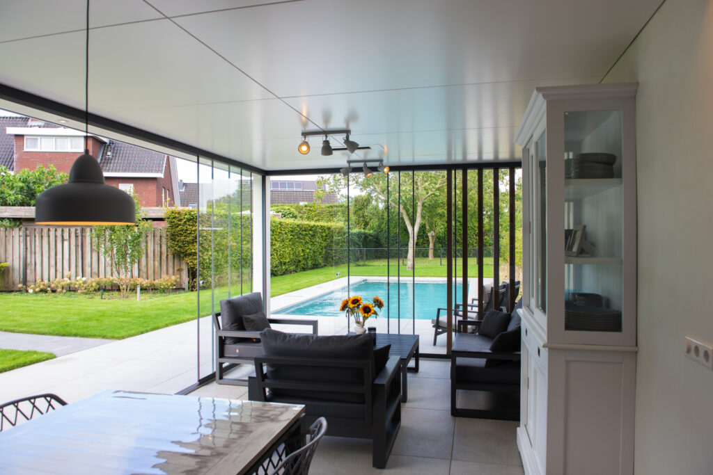 Poolhouse met toilet en glazen schuifwanden Drunen – foto 5