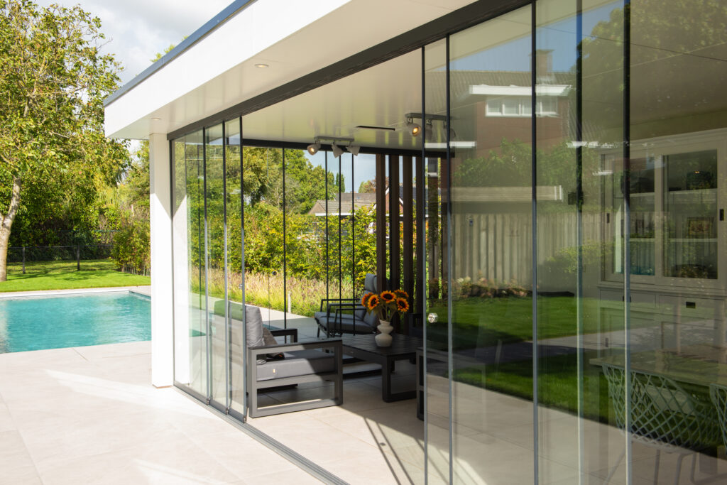 Poolhouse met toilet en glazen schuifwanden Drunen – foto 7