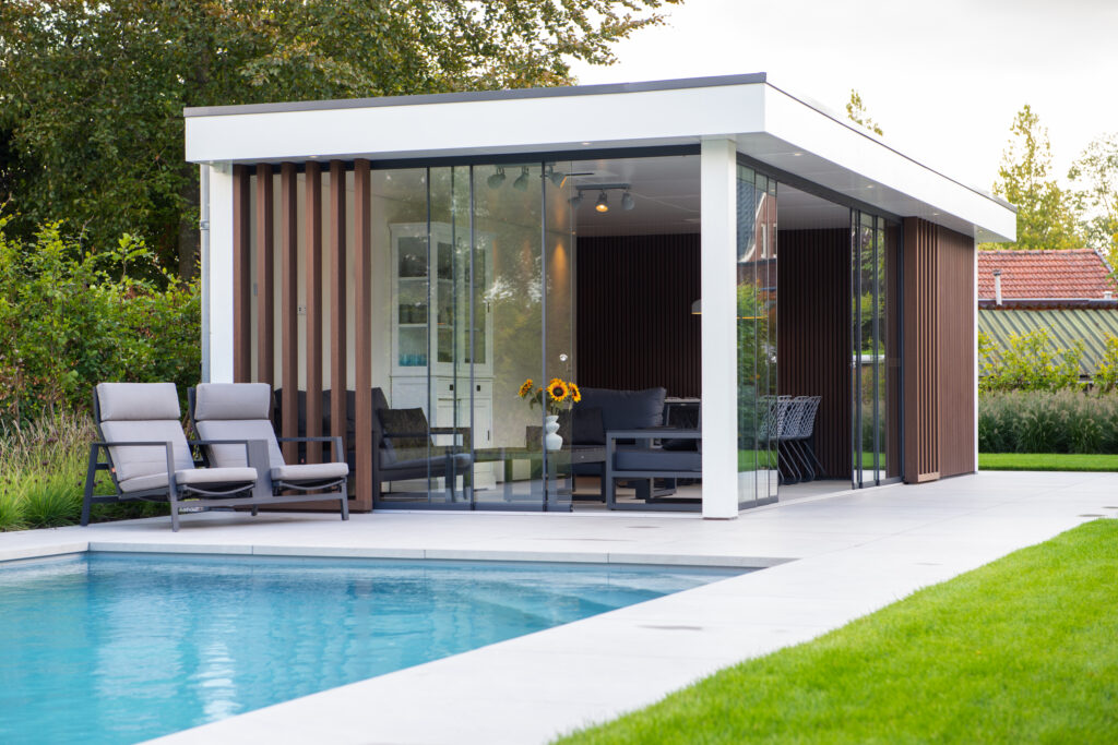 Poolhouse met toilet en glazen schuifwanden Drunen – foto 9