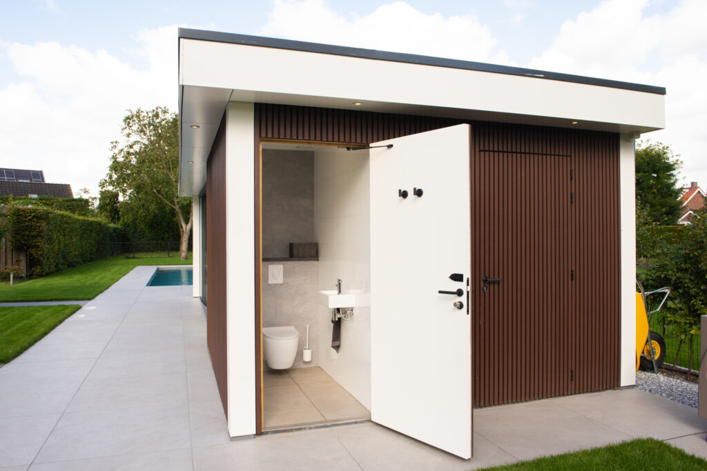 Poolhouse met toilet en glazen schuifwanden Drunen – foto 10