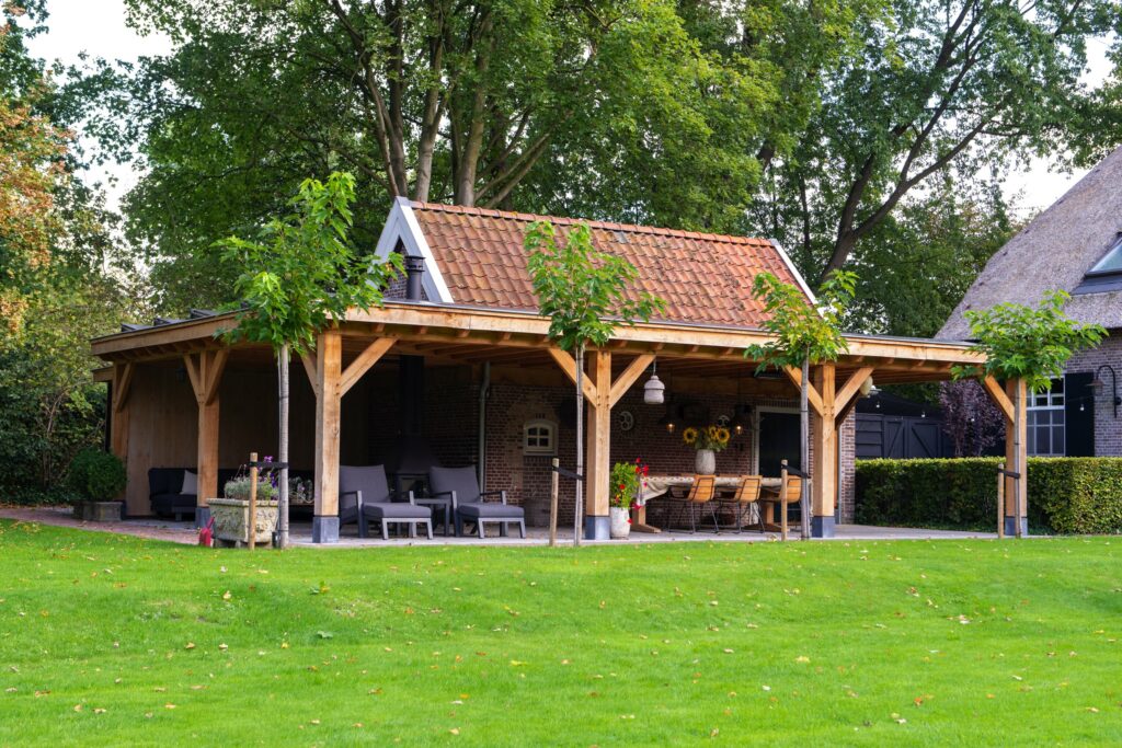 Royale landelijke overkapping Helvoirt – foto 1