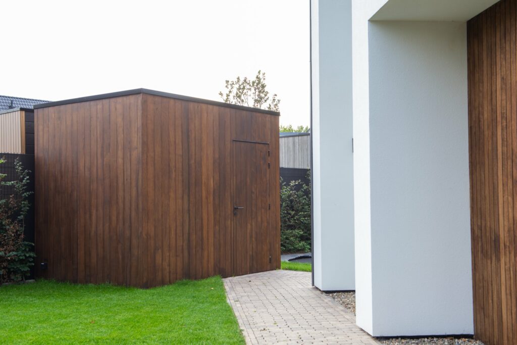 Strakke houten berging – foto 3