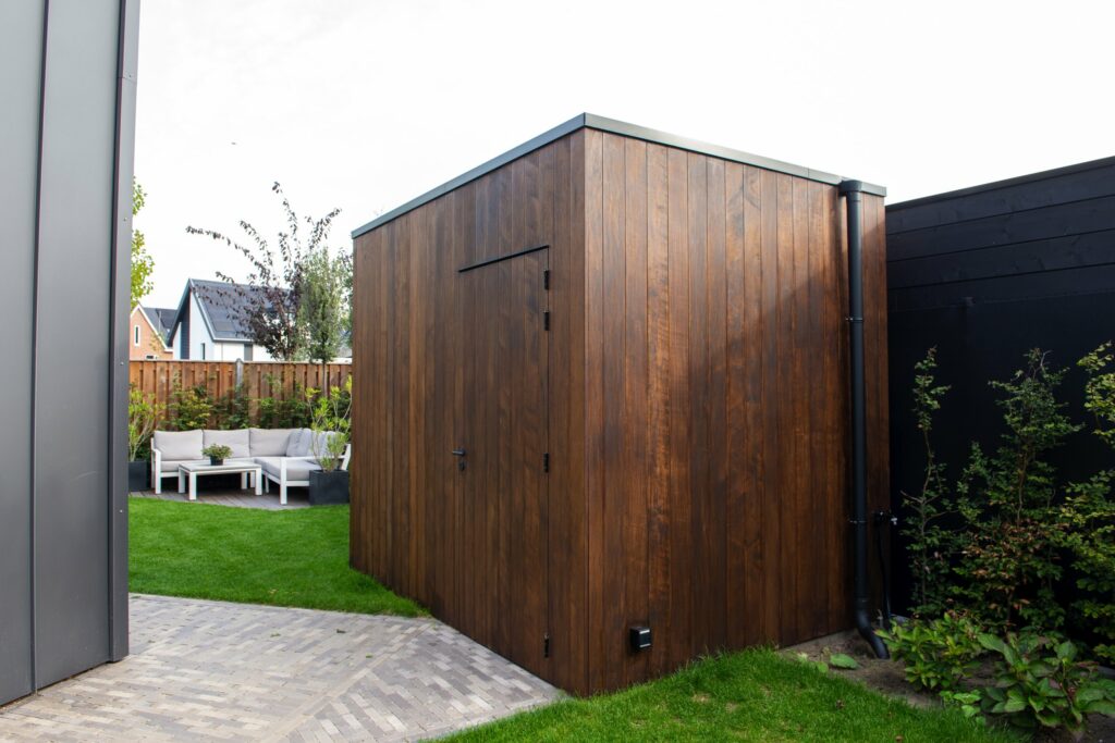 Strakke houten berging – foto 7