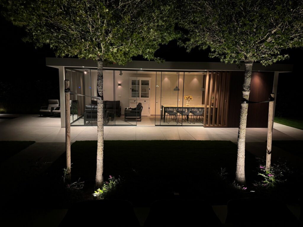Poolhouse met toilet en glazen schuifwanden Drunen – foto 12